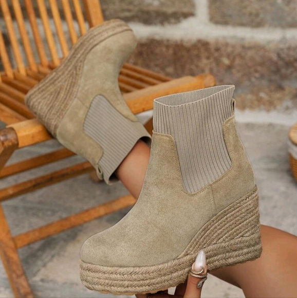 Women's Fashion Slip-On Solid Color Elastic Comfortable Hidden Wedge Ankle Boots - Picture 3 of 5